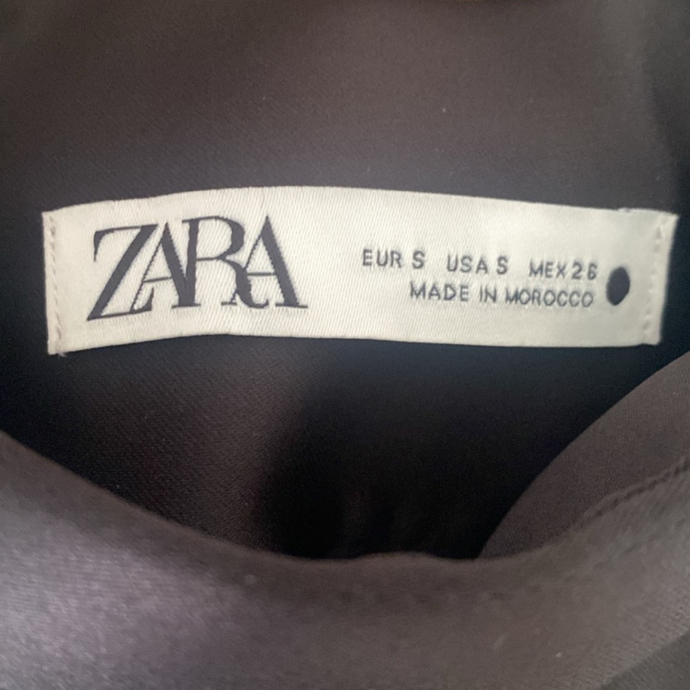 Zara Mini Skirt - Picture 4 of 4